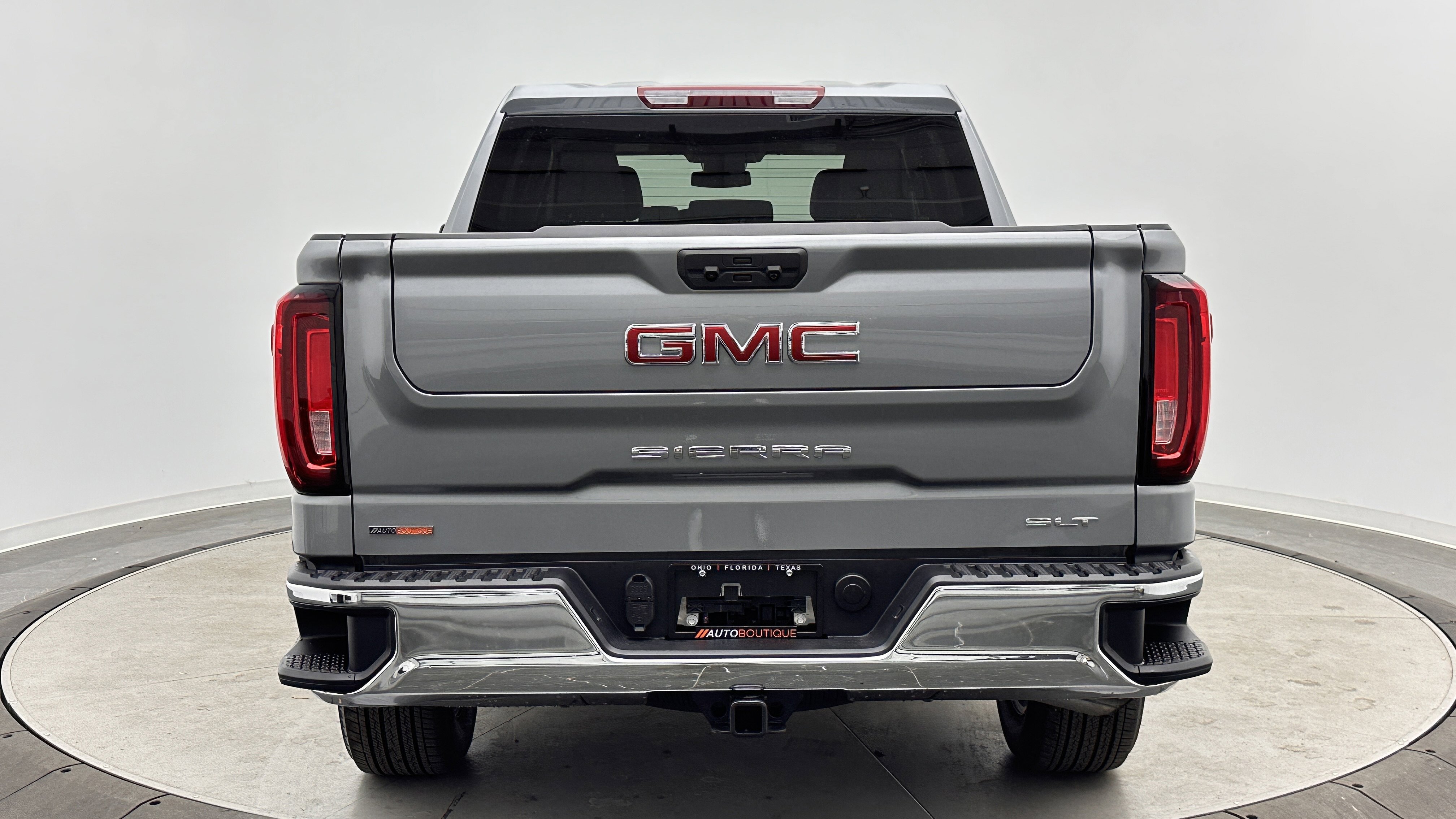Used 2026 GMC Sierra 1500 SLT RWD image 6
