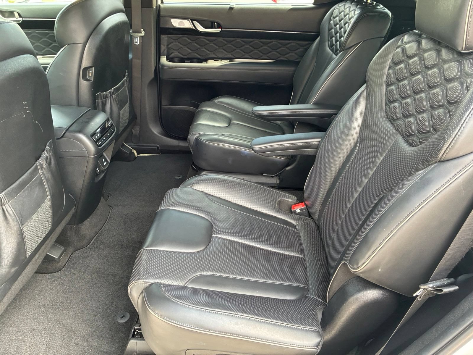 Used 2022 Hyundai Palisade Calligraphy FWD image 14