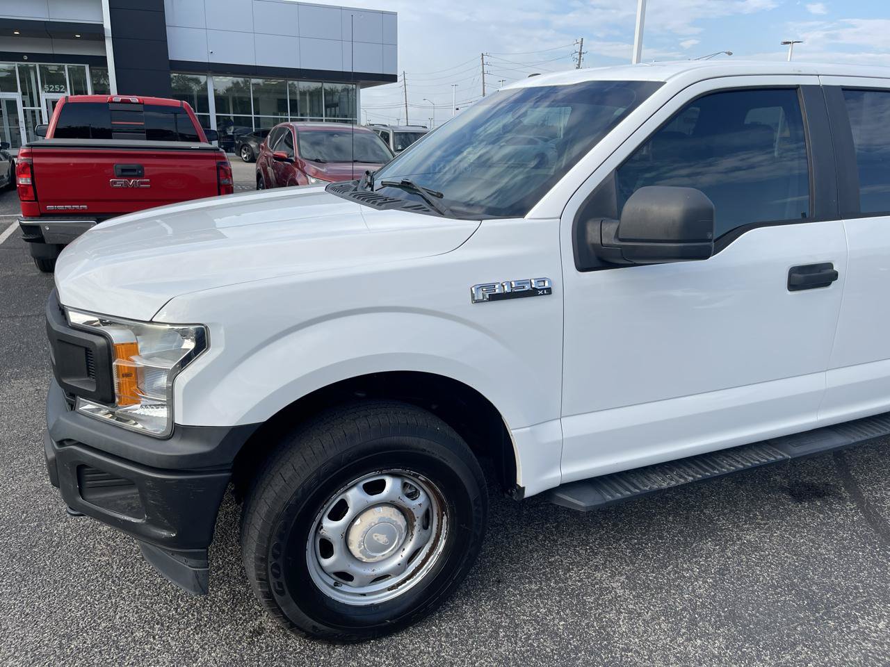 Used 2018 Ford F150 XL w/ Equipment Group 101A Mid AWD/4WD image 12