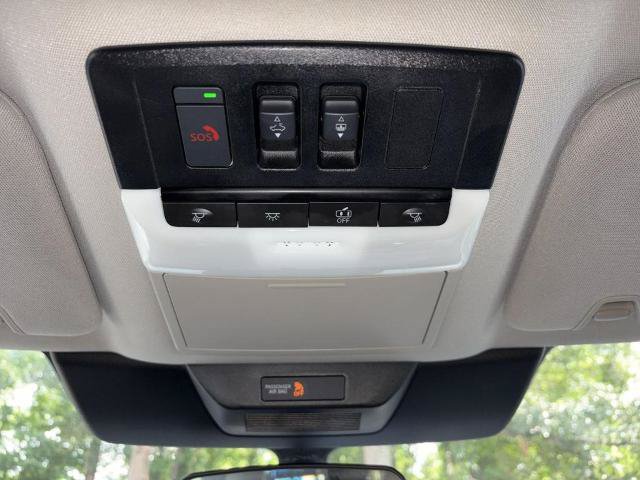 Certified 2025 Nissan Pathfinder SV w/ SV Premium Package AWD/4WD image 14