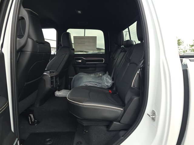 New 2026 RAM 2500 Laramie w/ Night Edition AWD/4WD image 31