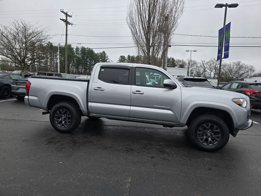 Certified 2023 Toyota Tacoma SR5 AWD/4WD image 9