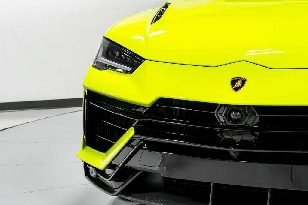 Used 2024 Lamborghini Urus Performante AWD/4WD image 47