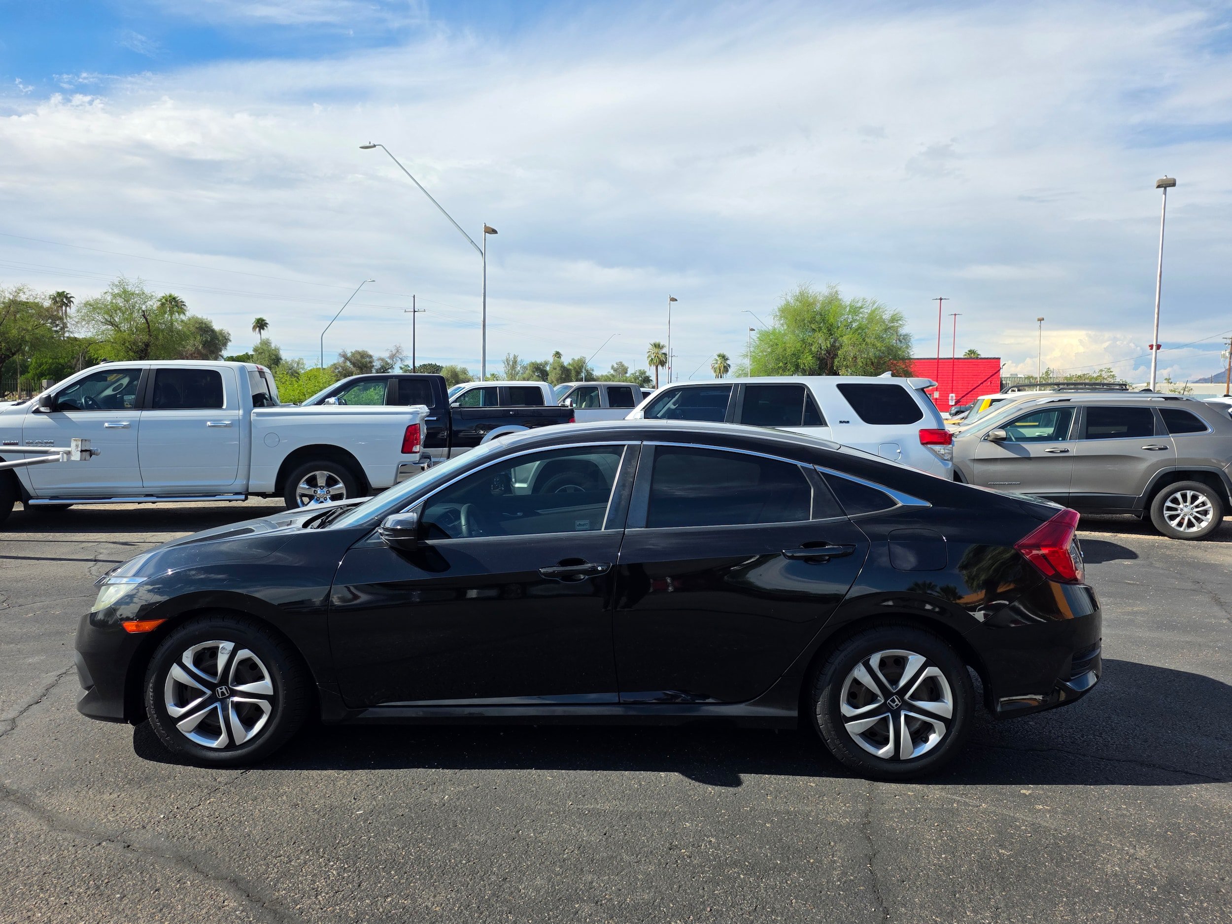 Used 2018 Honda Civic LX image 2