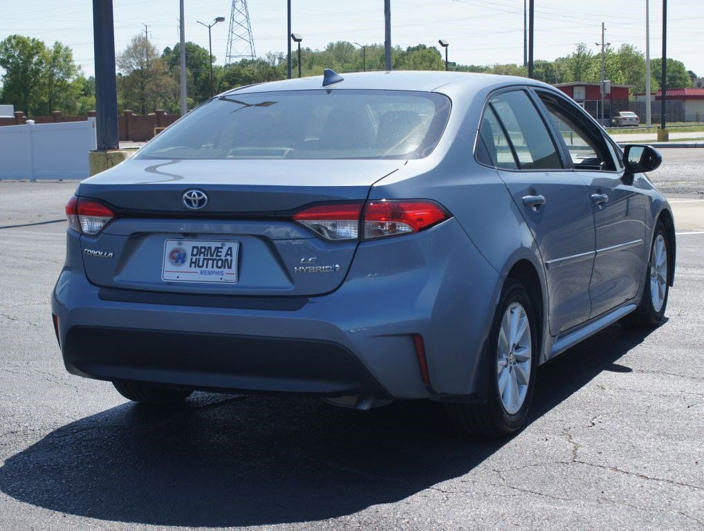 Used 2023 Toyota Corolla LE w/ LE Premium Package FWD image 19