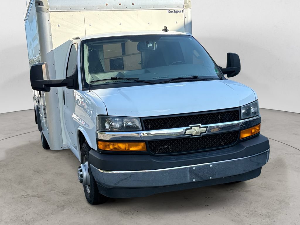 Used 2022 Chevrolet Express 3500 w/ Power Convenience Package RWD video 1