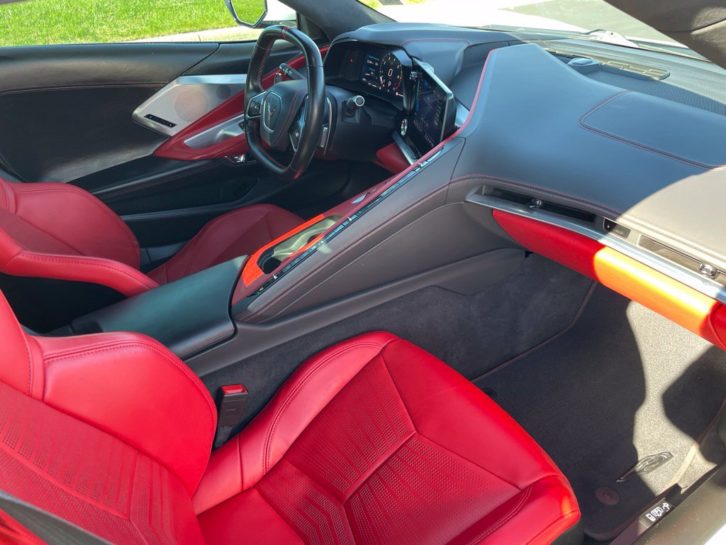 Used 2022 Chevrolet Corvette Stingray Premium Conv w/ Z51 Performance Package RWD image 28
