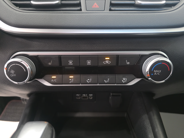 Used 2019 Nissan Altima 2.5 SR w/ SR Premium Package AWD/4WD image 20