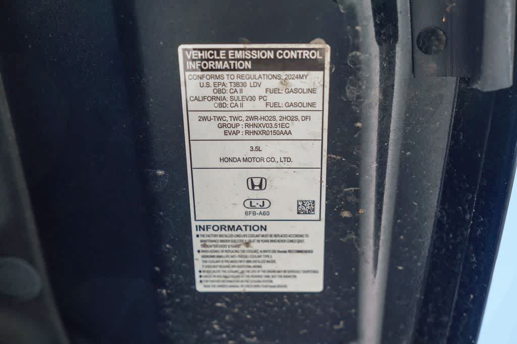 Used 2024 Honda Pilot Touring image 25