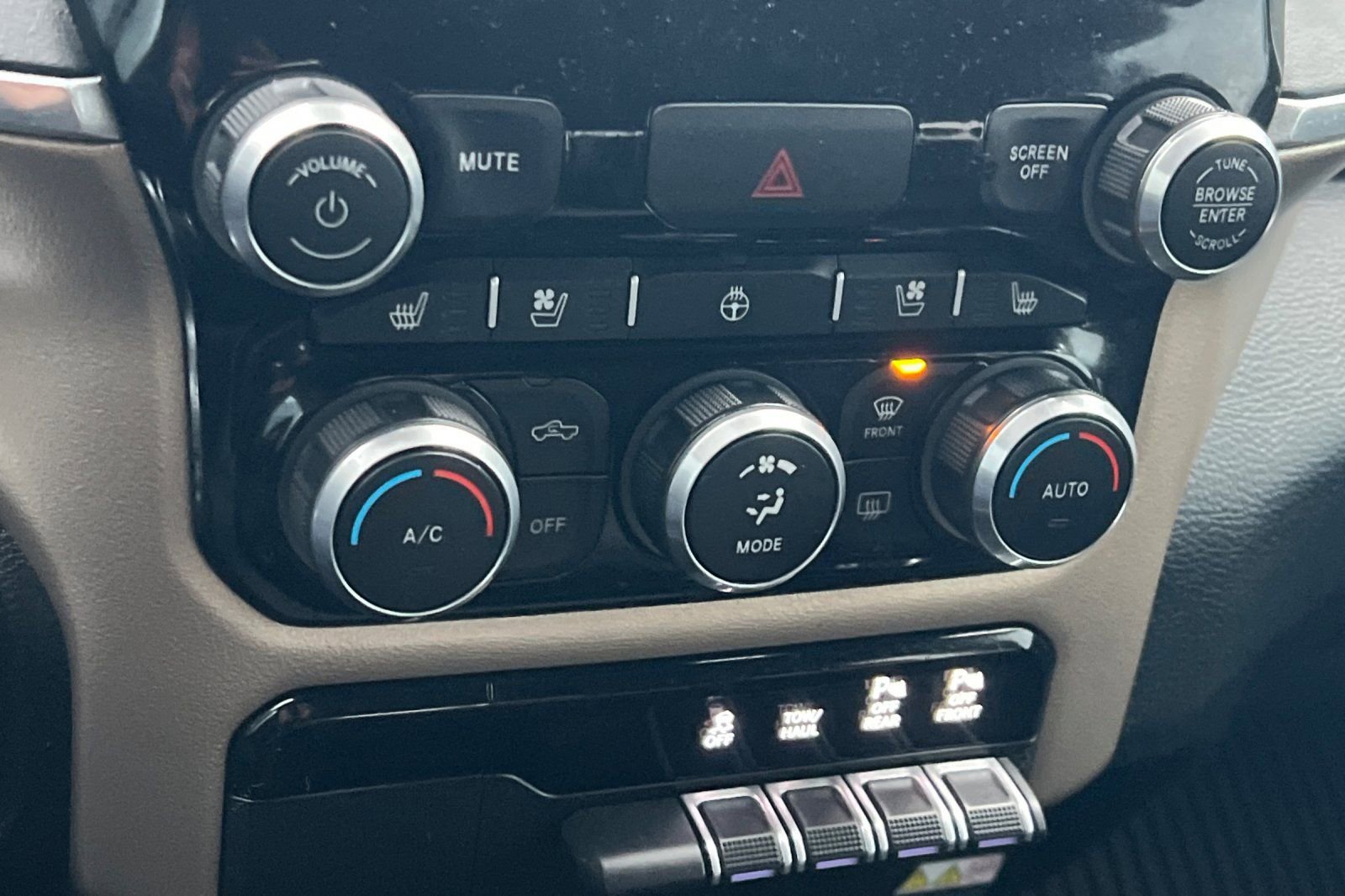 Used 2022 RAM 1500 Laramie image 17