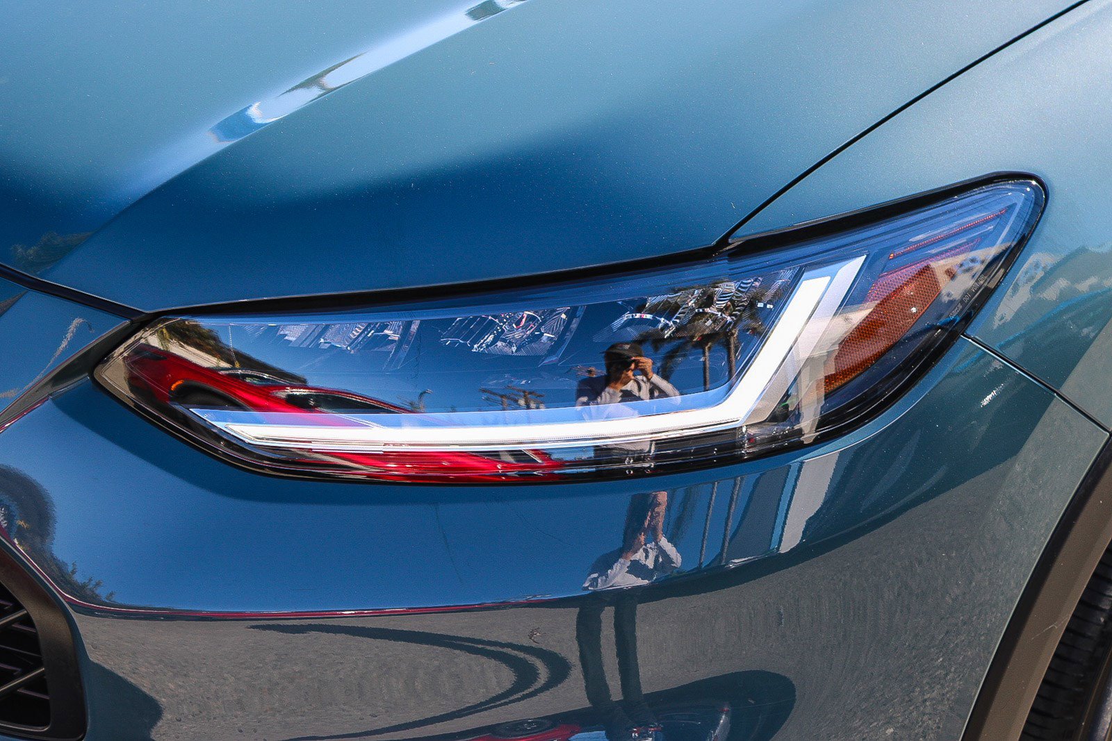 Certified 2025 Honda HR-V Sport image 5