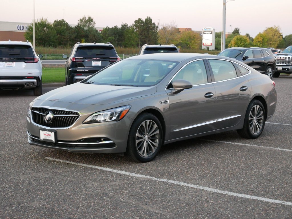 Used 2018 Buick LaCrosse Essence FWD image 5