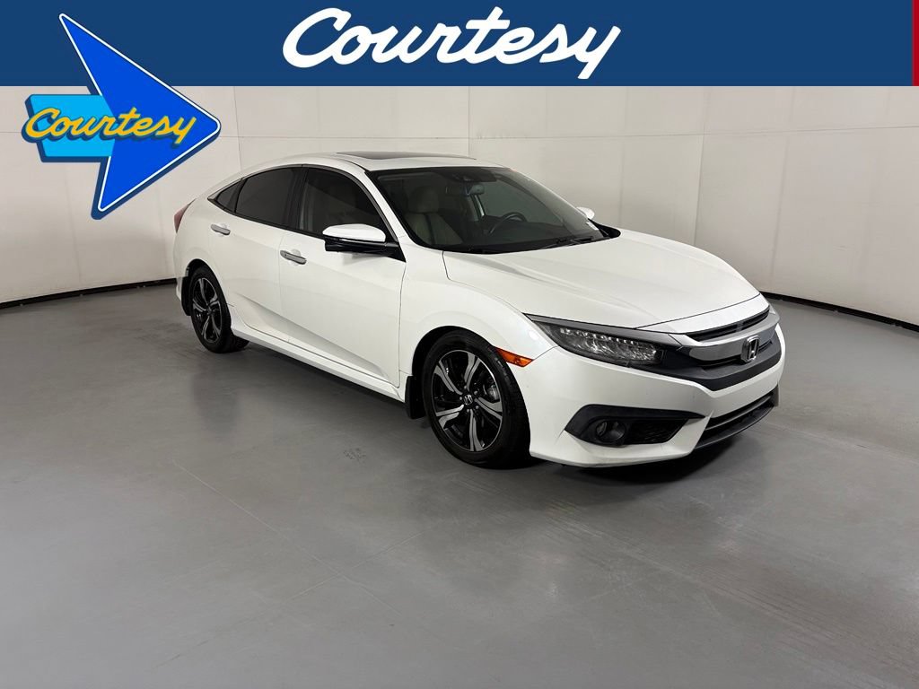 Used 2017 Honda Civic Touring image 1