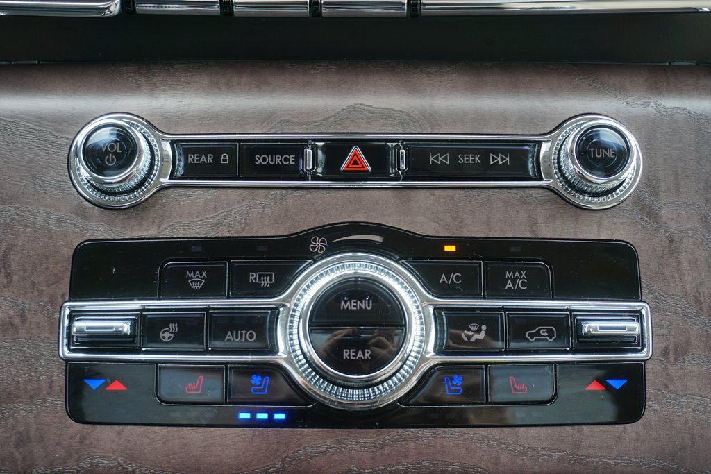 Used 2022 Lincoln Aviator Reserve w/ Equipment Group 201A image 14