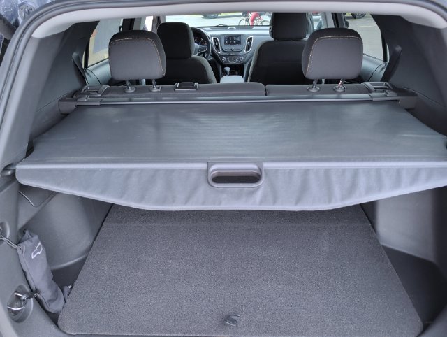 Used 2023 Chevrolet Equinox LT FWD image 29