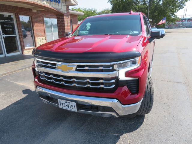 Used 2023 Chevrolet Silverado 1500 LTZ image 2