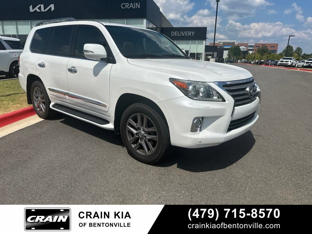 Used 2013 Lexus LX 570 4WD w/ Luxury Pkg image 1