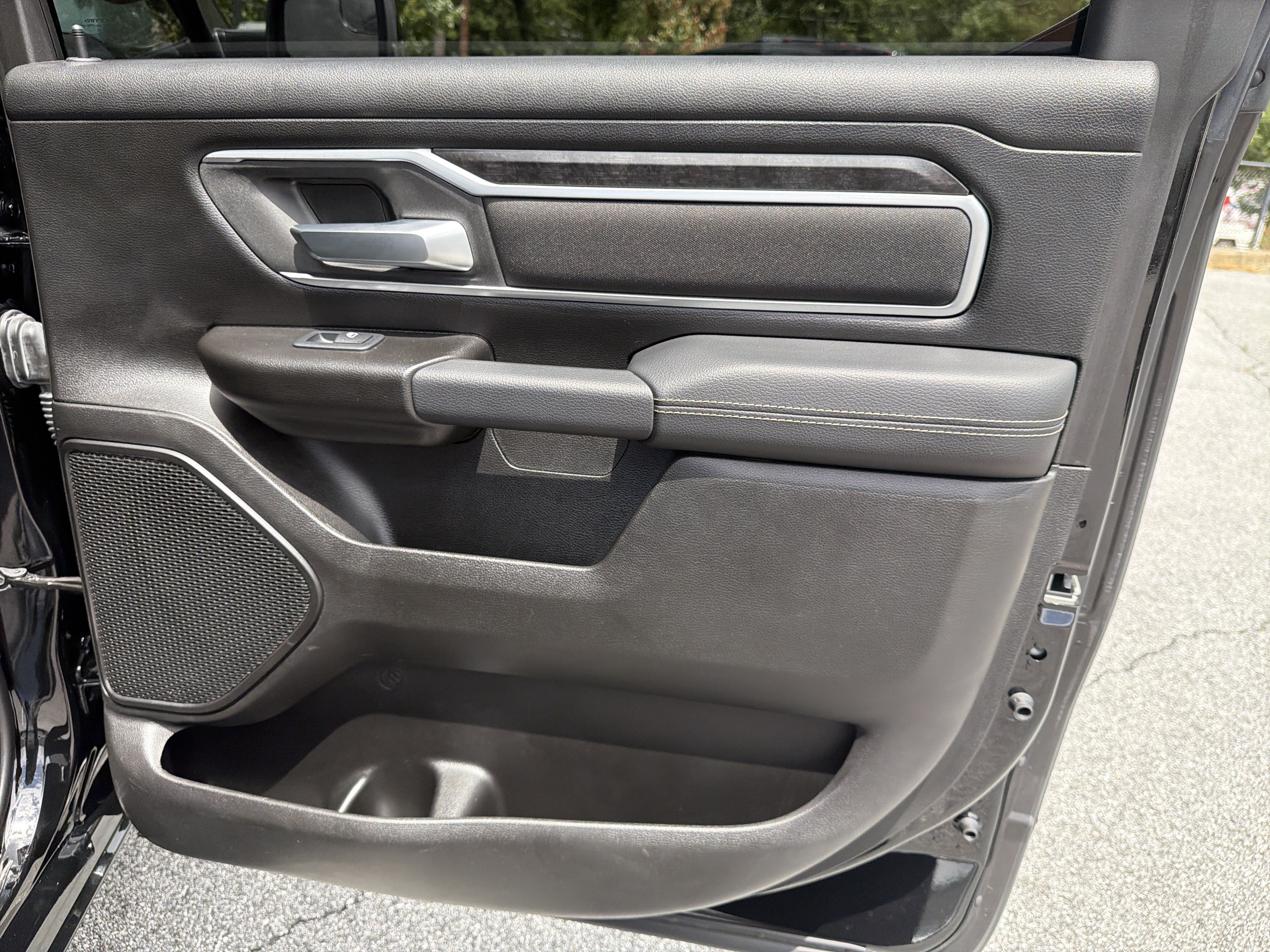 Used 2023 RAM 1500 Big Horn AWD/4WD image 19