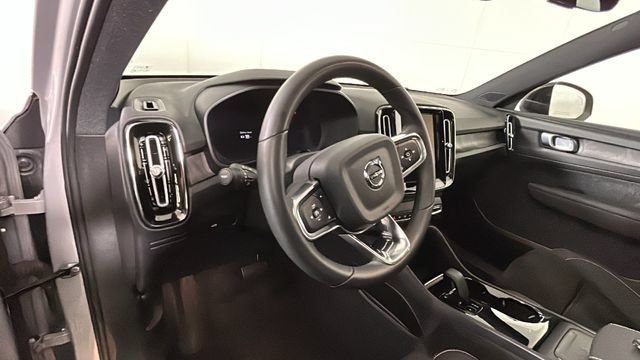 Used 2023 Volvo XC40 Recharge Plus AWD/4WD image 14
