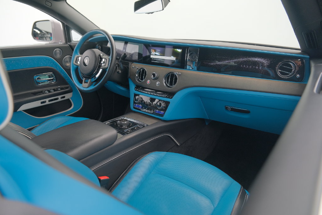 Used 2024 Rolls-Royce Spectre w/ Spectre Launch Package AWD/4WD image 37