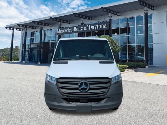 Used 2025 Mercedes-Benz Sprinter 2500 image 9