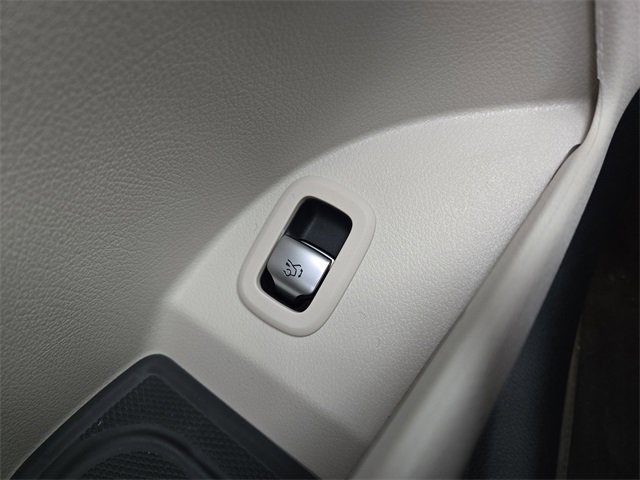 New 2026 Mercedes-Benz GLC 300 4MATIC image 19