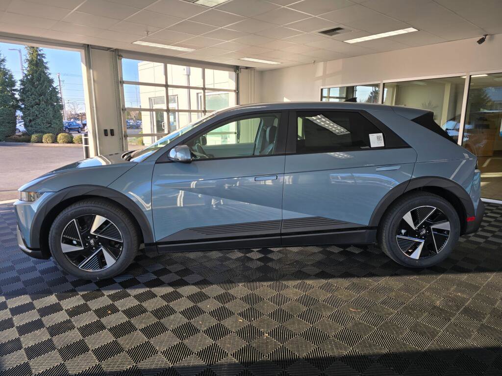 New 2026 Hyundai Ioniq 5 SEL image 8