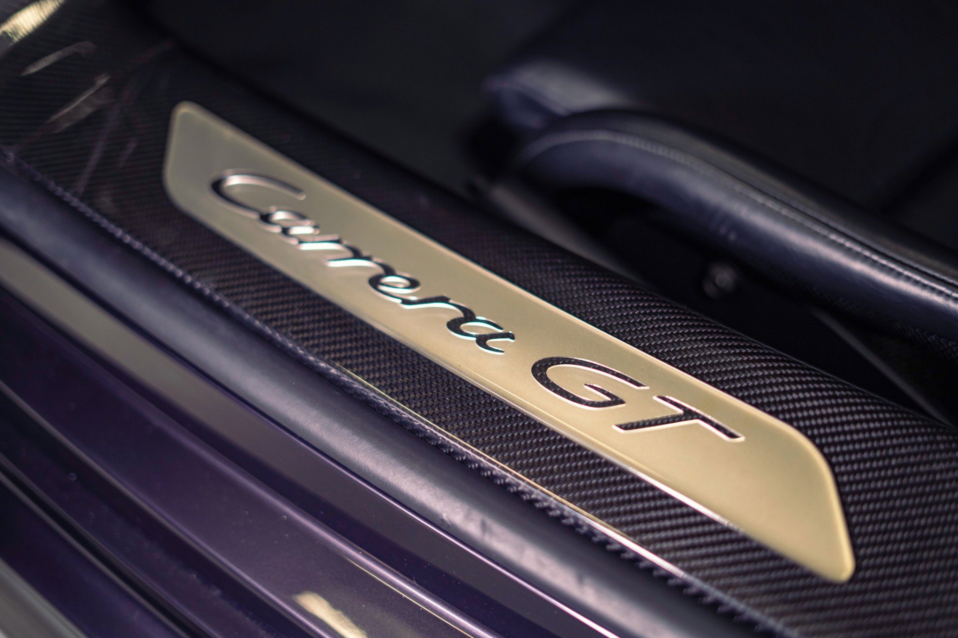 Used 2005 Porsche Carrera GT RWD image 47