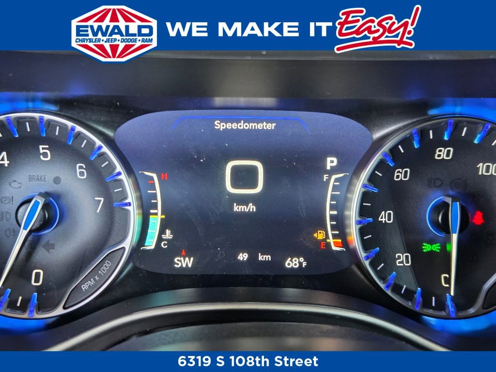 New 2027 Chrysler Pacifica Select FWD image 25