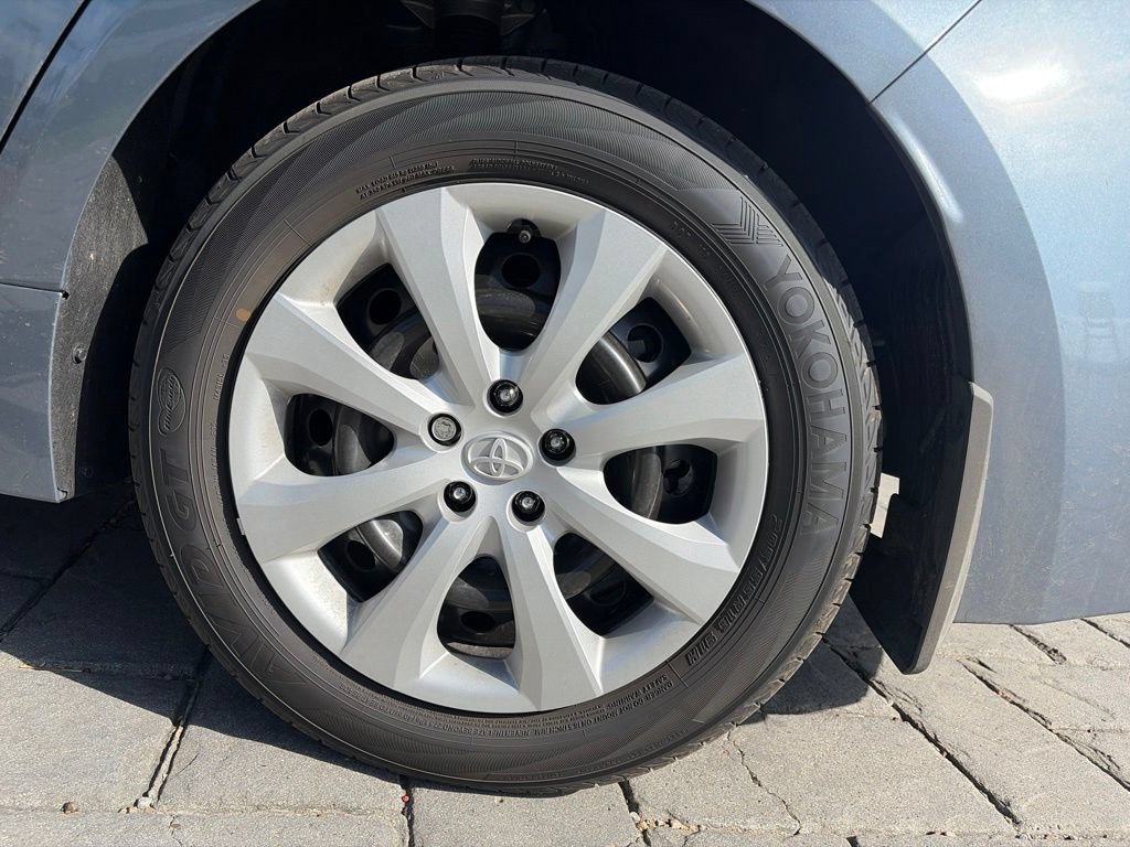 Used 2026 Toyota Corolla LE FWD image 18