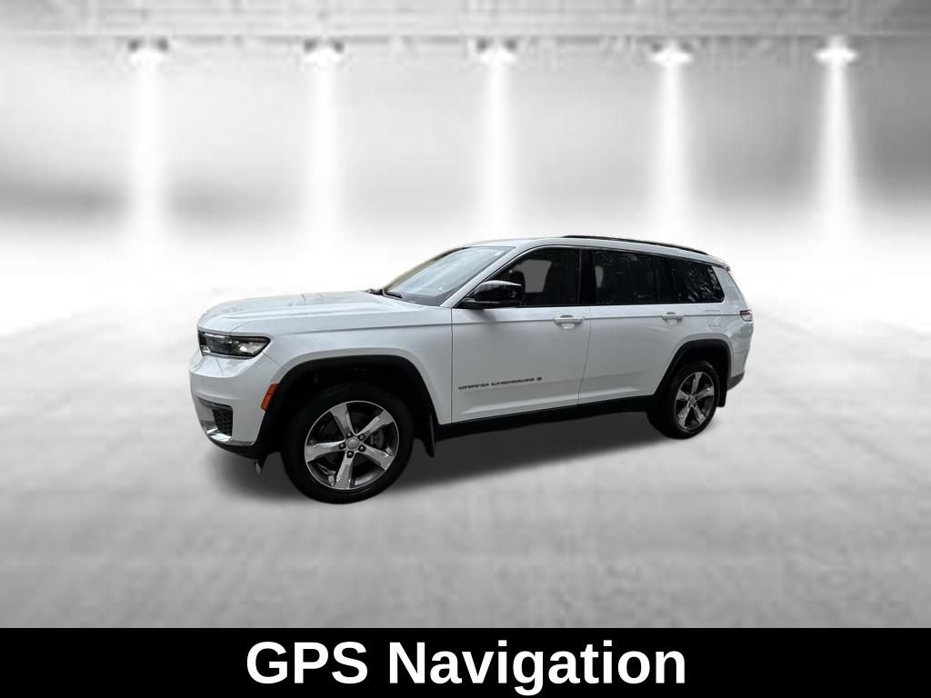 Certified 2022 Jeep Grand Cherokee L Limited RWD image 3