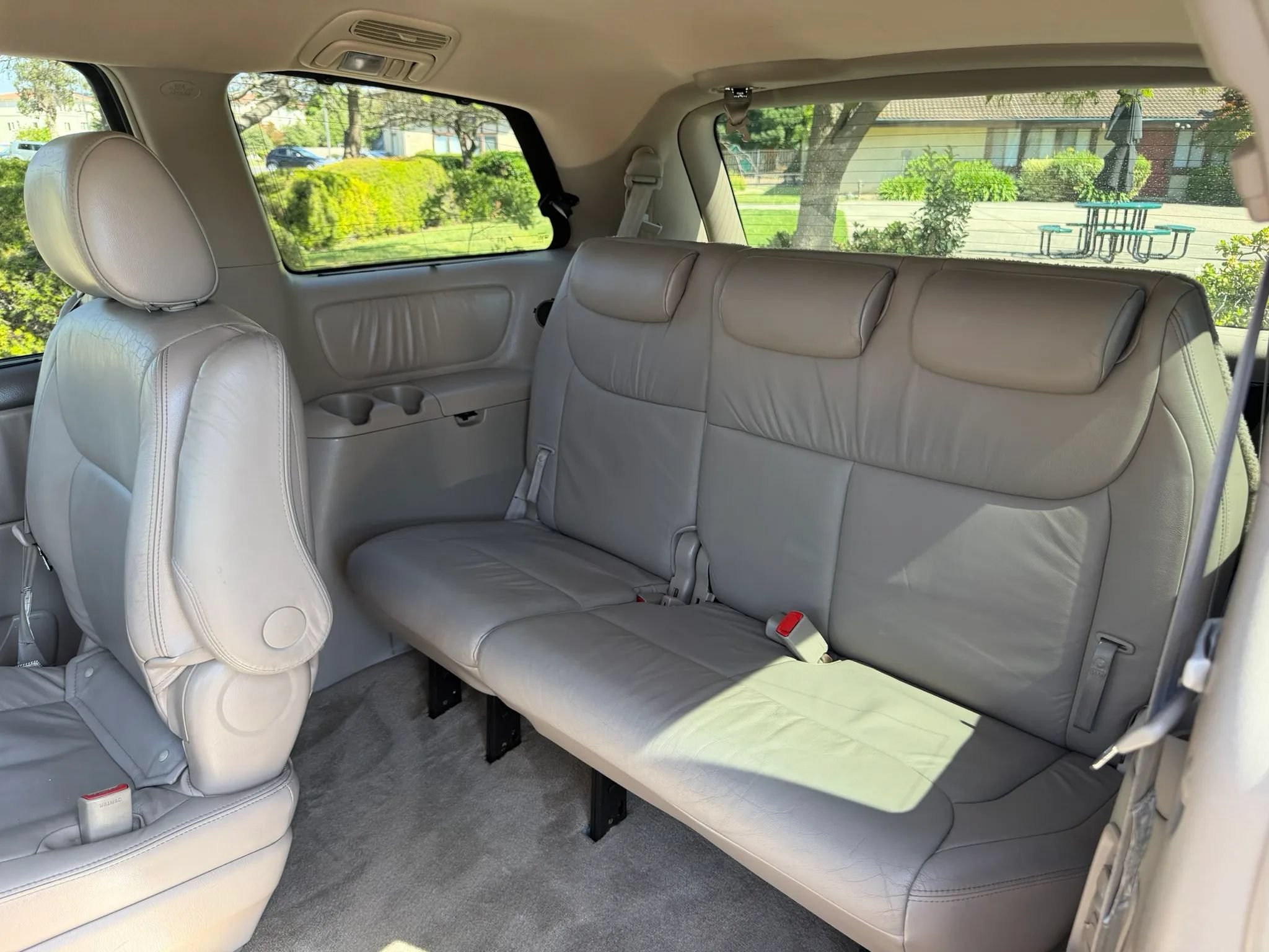 Used 2005 Toyota Sienna XLE Limited w/ XLE Limited Pkg 2 AWD/4WD image 20