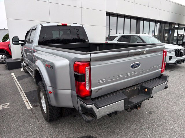 Used 2023 Ford F350 Lariat AWD/4WD image 4