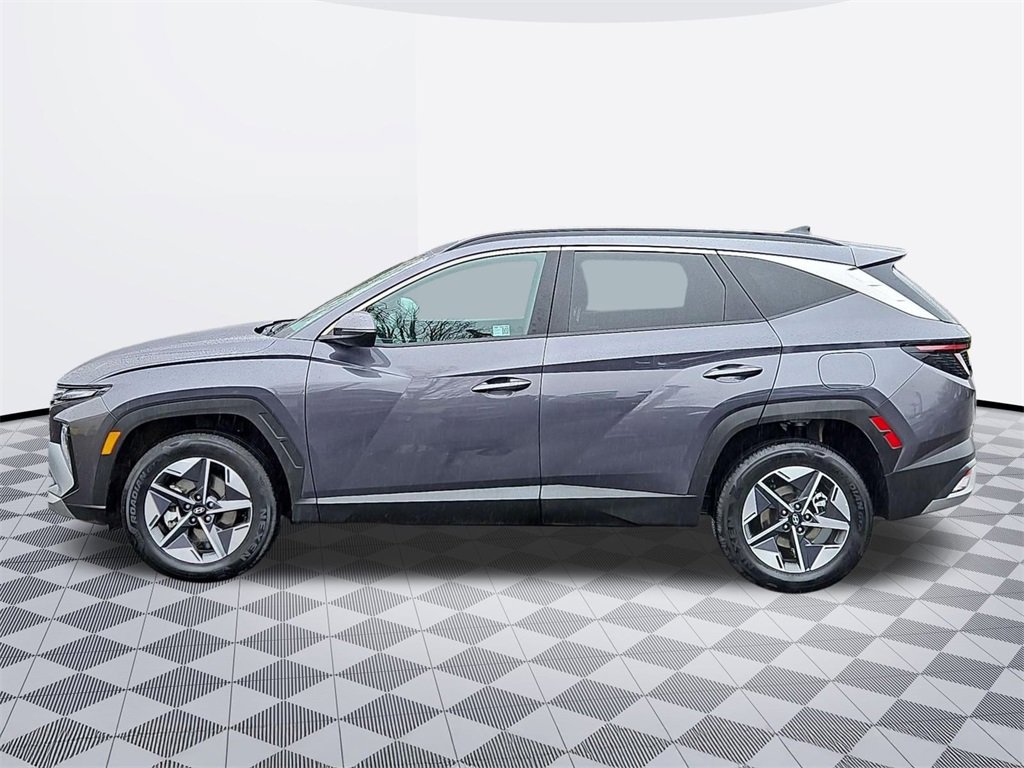 Certified 2025 Hyundai Tucson SEL image 3