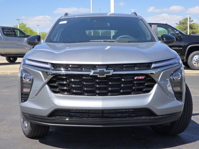 New 2026 Chevrolet Trax RS w/ Driver Confidence Package FWD image 16