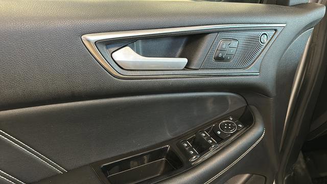 Used 2020 Ford Edge ST w/ Equipment Group 401A AWD/4WD image 20