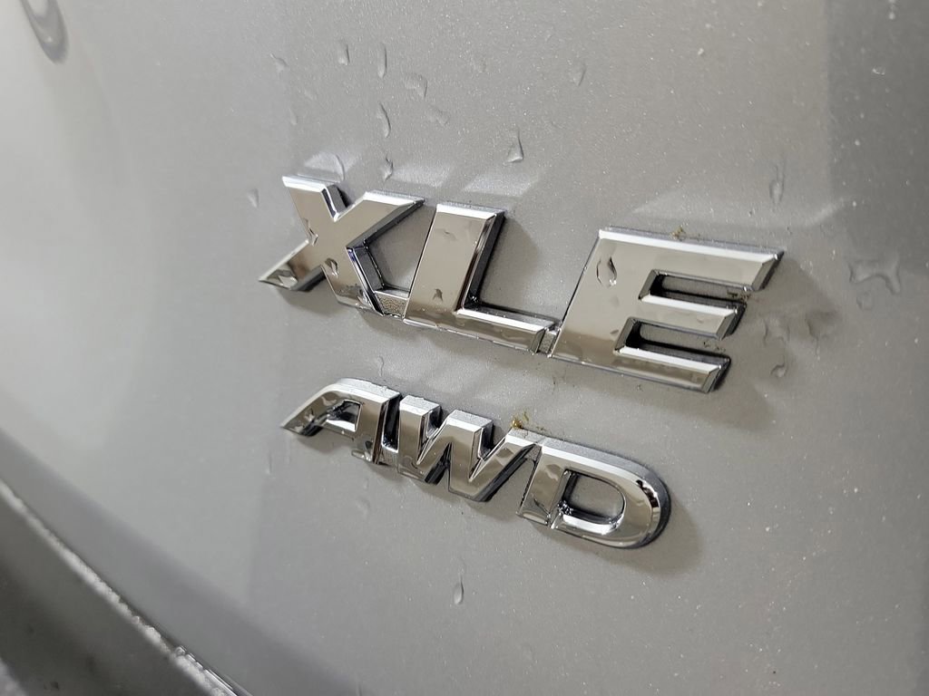 Used 2025 Toyota RAV4 XLE Premium w/ Weather Package AWD/4WD image 7