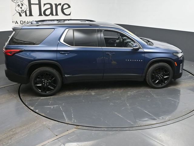 Used 2023 Chevrolet Traverse LT image 40
