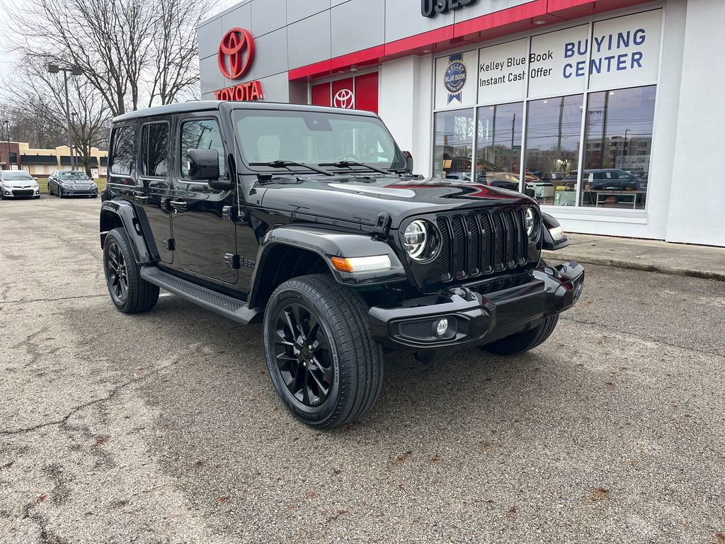 Used 2022 Jeep Wrangler Unlimited Sahara image 8