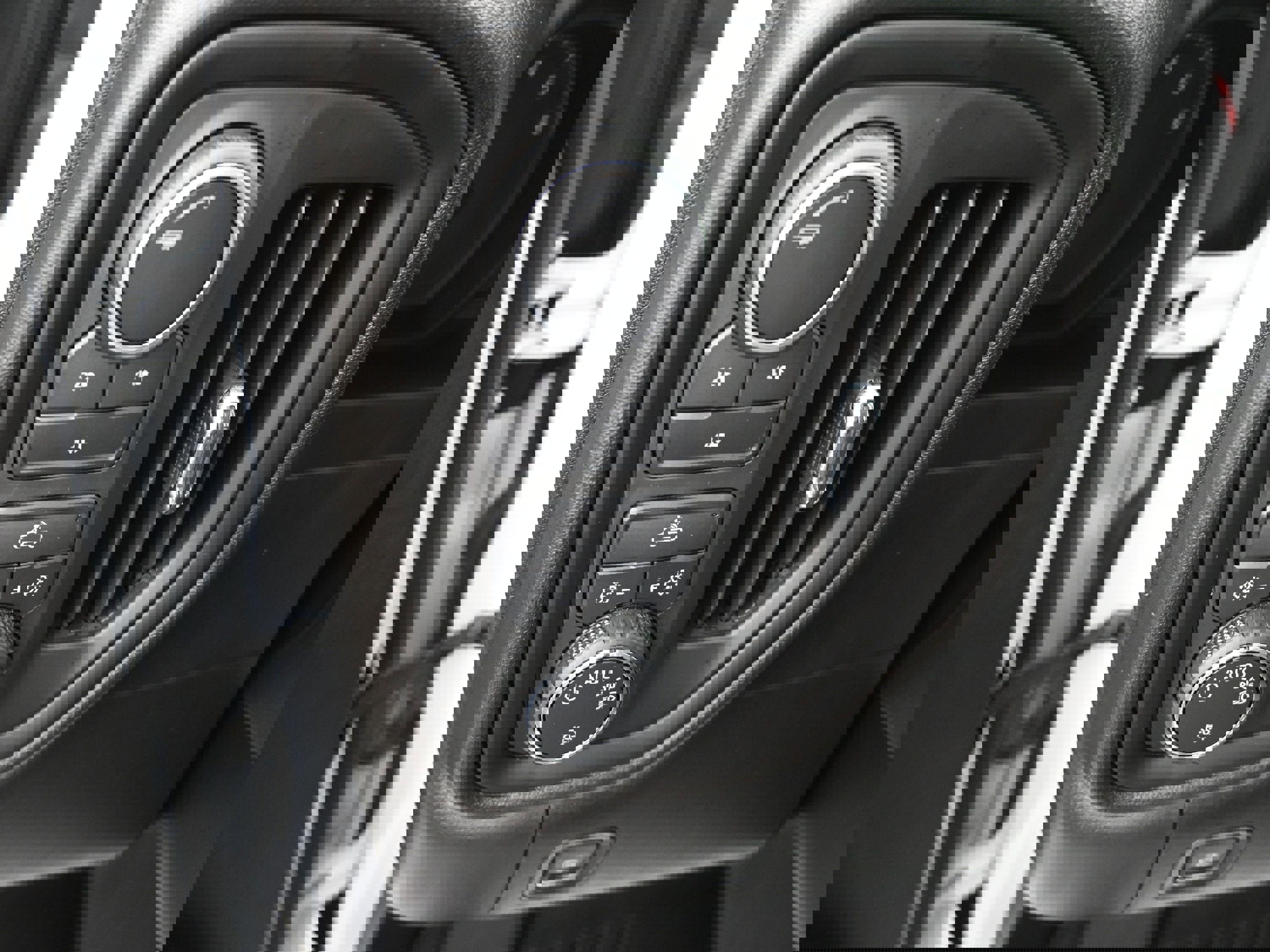 Certified 2025 Chevrolet Silverado 2500 W/T image 19