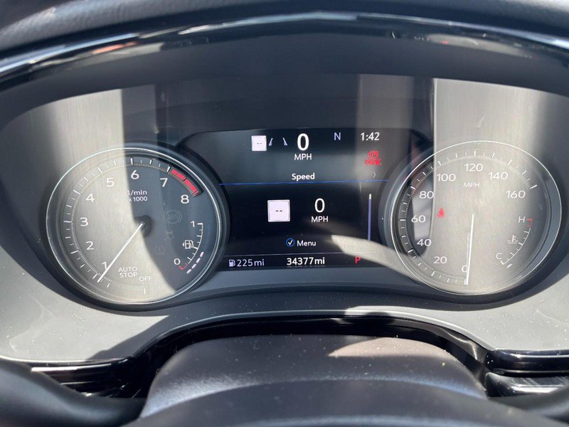 Used 2023 Cadillac XT6 Premium Luxury w/ Technology Package FWD image 18