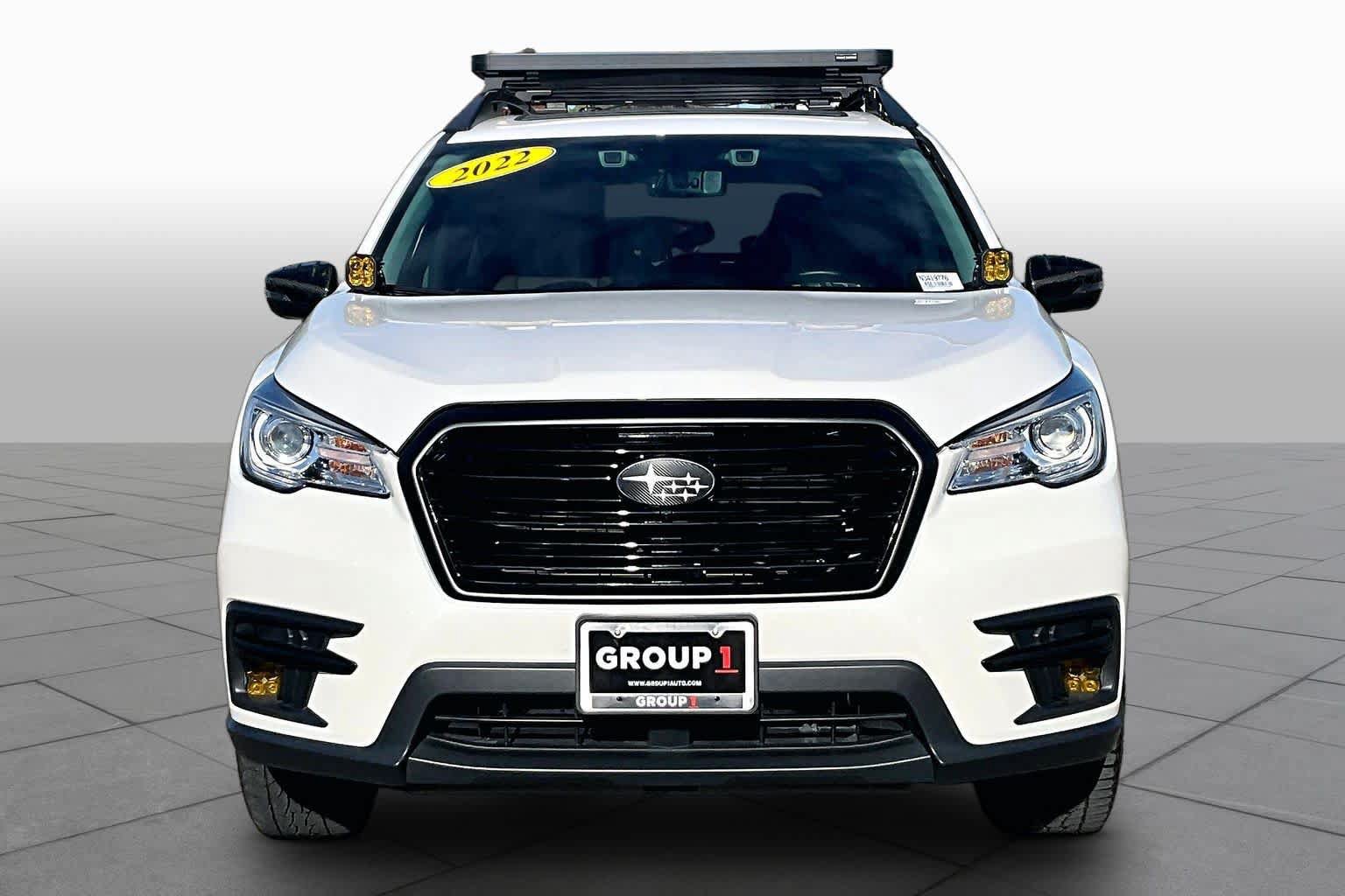 Used 2022 Subaru Ascent Touring AWD/4WD image 3