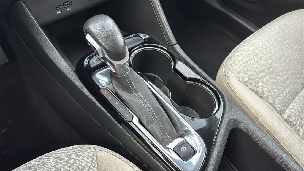 Used 2024 Buick Encore GX Preferred image 36