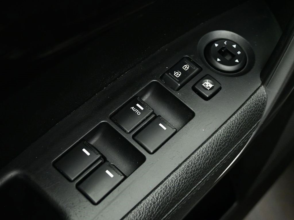 Used 2015 Kia Sorento LX image 21