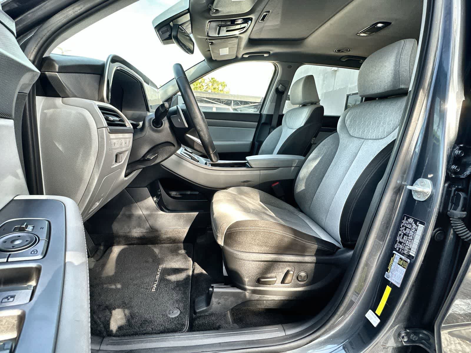 Used 2020 Hyundai Palisade SEL image 3