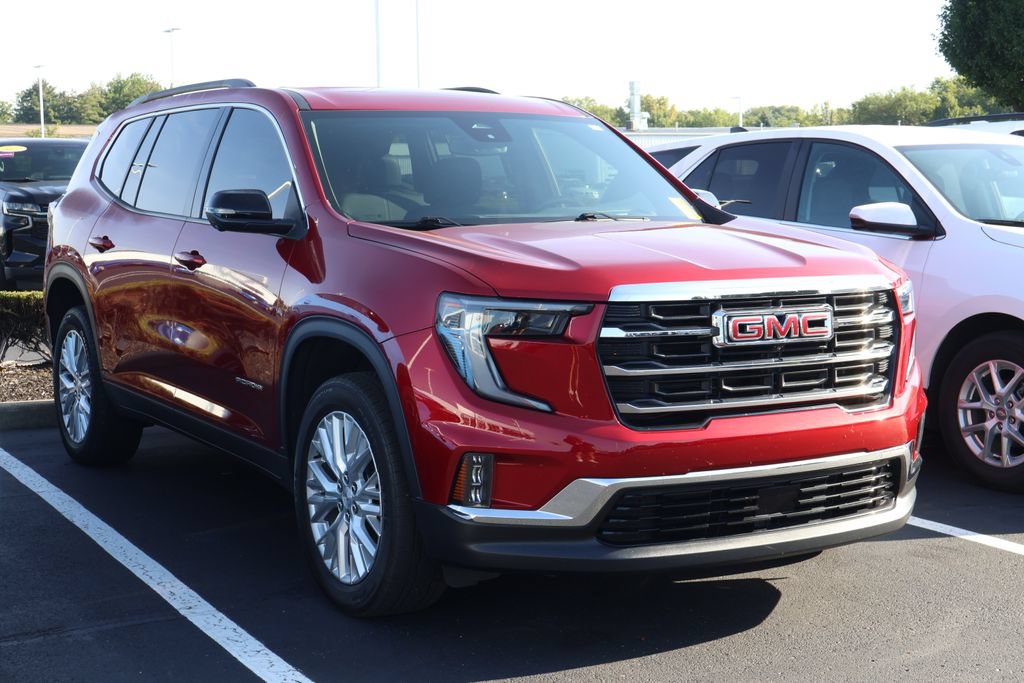 Used 2024 GMC Acadia Elevation FWD image 3