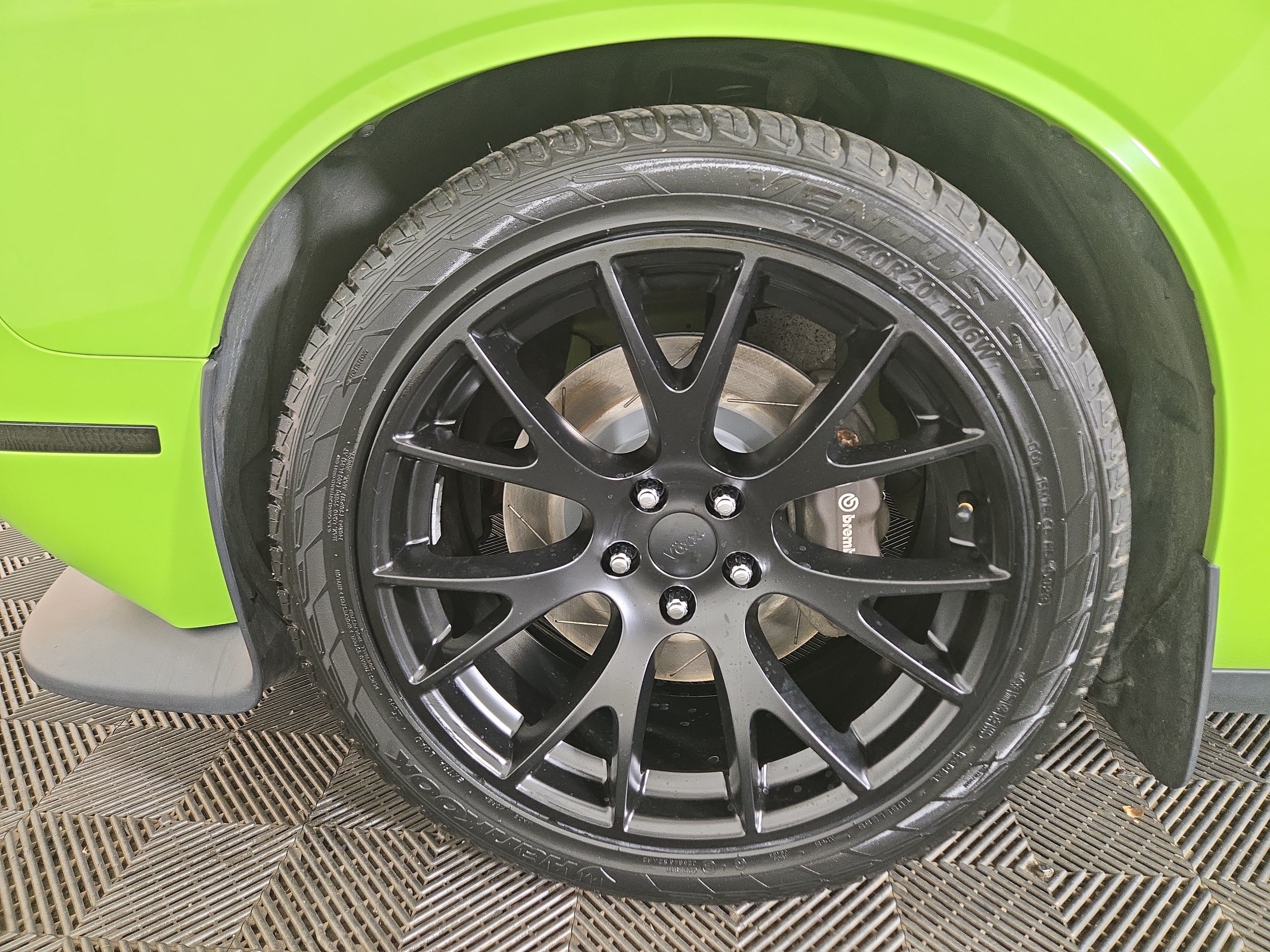 Used 2015 Dodge Challenger R/T Scat Pack w/ Leather Interior Group RWD image 35