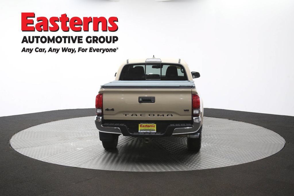Used 2018 Toyota Tacoma SR5 AWD/4WD image 35
