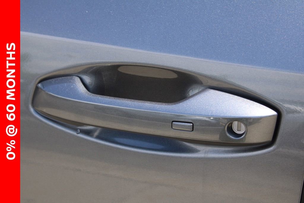 New 2025 Nissan Murano SL image 9