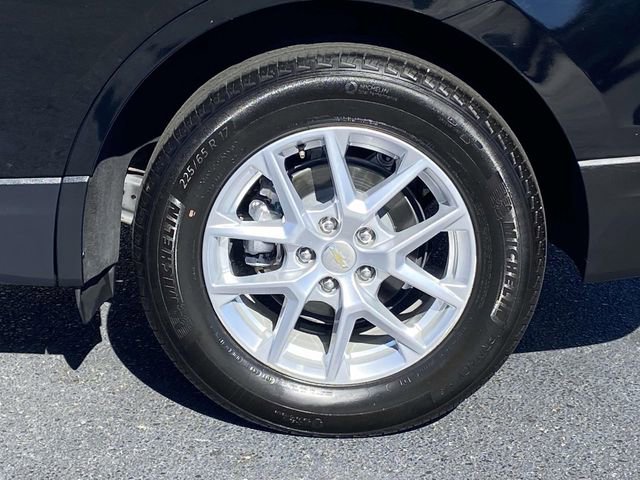 Used 2023 Chevrolet Equinox LS w/ LPO, Floor Liner Package image 7